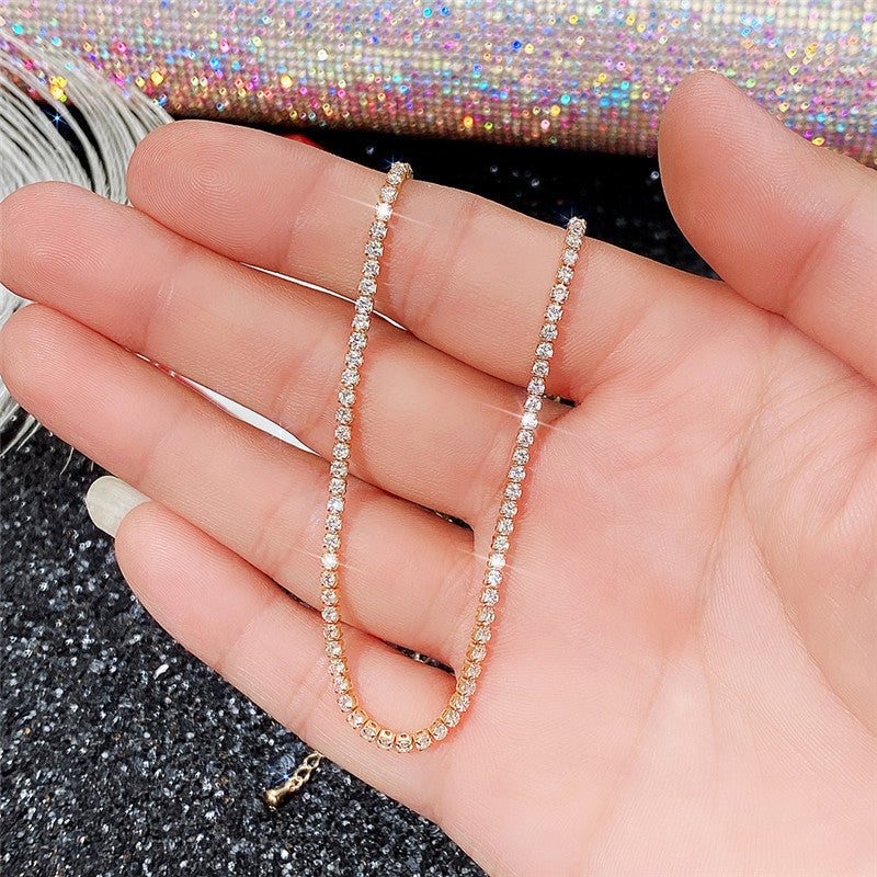 Beautiful Gold Necklace with Unique Style