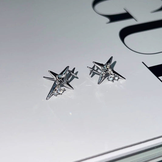 Charming Earring for Any Occasion