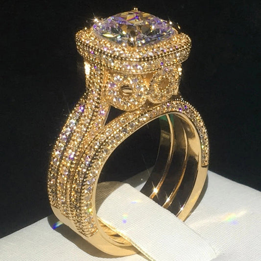 Beautiful Piece with Unique Style