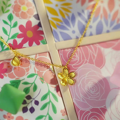 Beautiful Gold Necklace with Unique Style