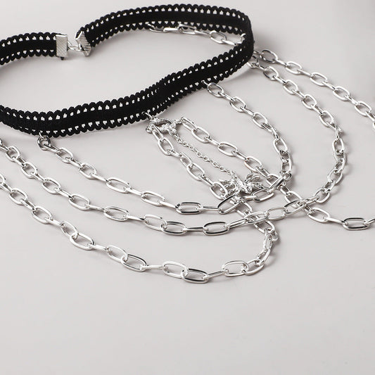 Classic Silver Chain with Timeless Appeal