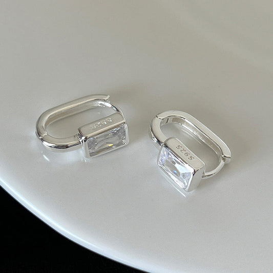 Classic Earring with Timeless Appeal