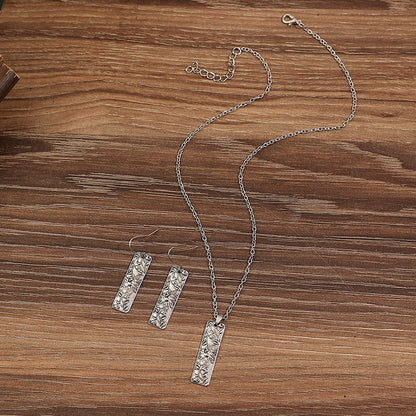 Delicate Artisan Necklace