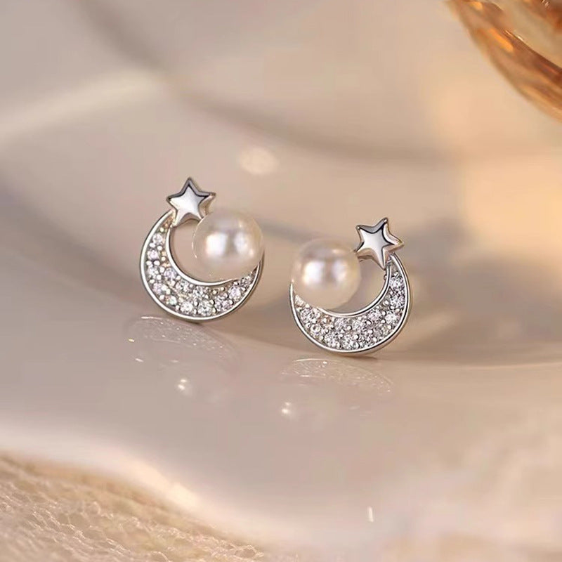 Delicate Artisan Pearl Earring