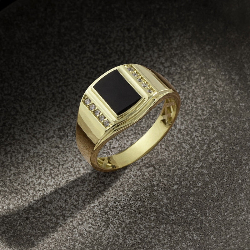 Elegant Gold Ring for Every Occasion