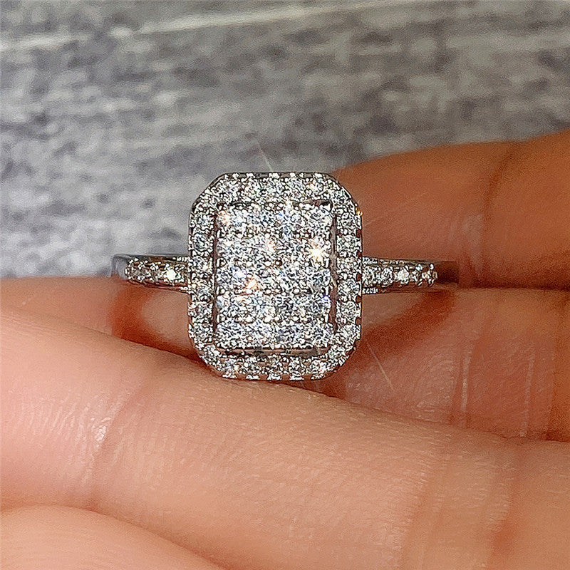 Charming Silver Ring for Any Occasion