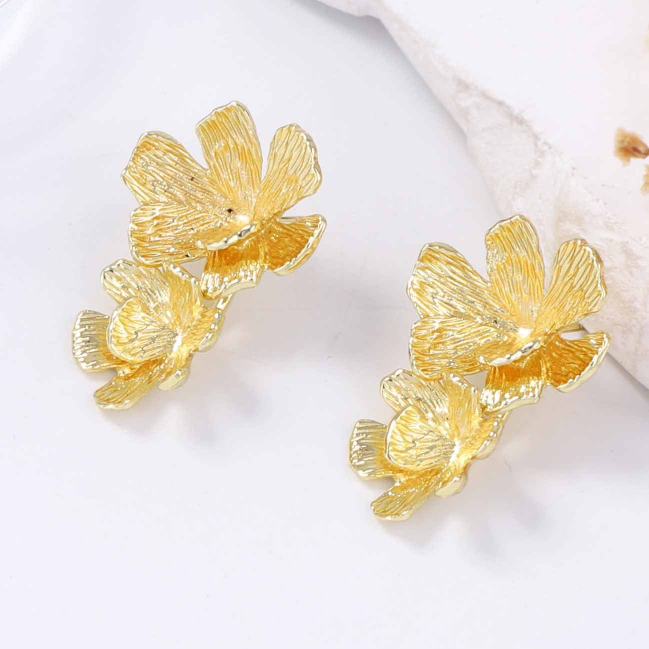 Vintage Handmade Earring