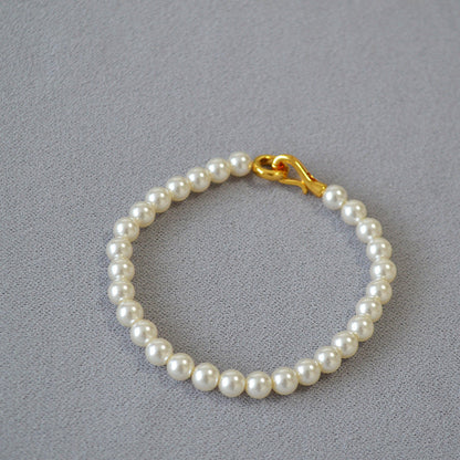 Stunning Gold Bracelet for Daily Wear
