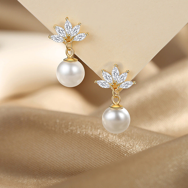 Delicate Artisan Pearl Earring