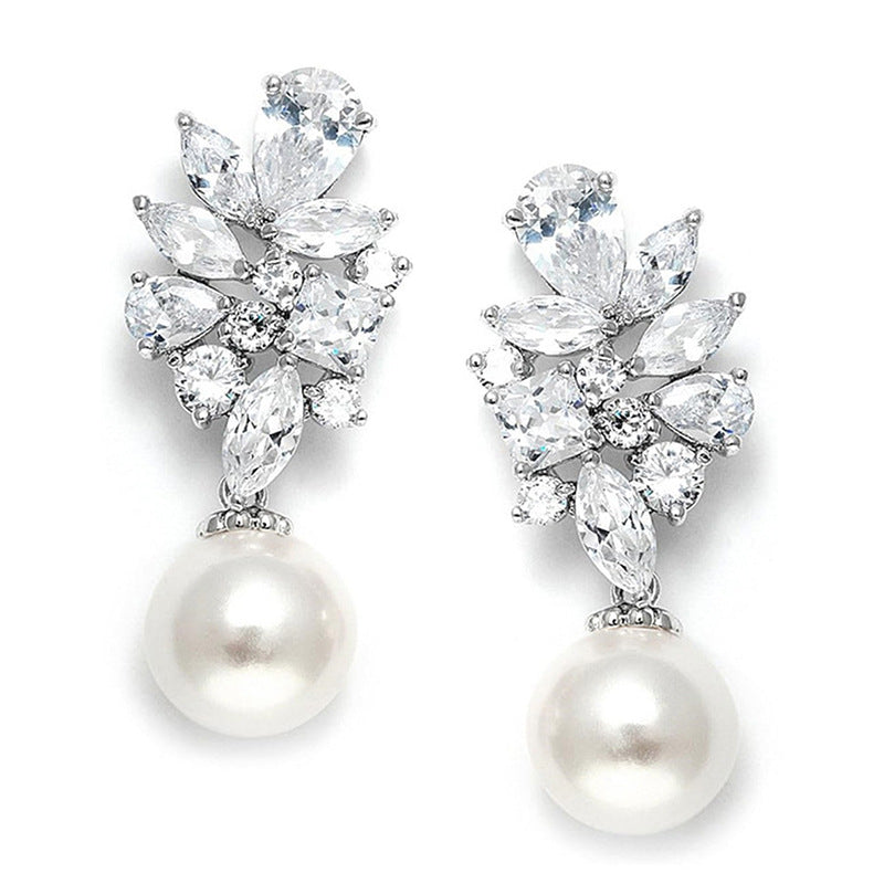 Classic Pearl Earring with Timeless Appeal
