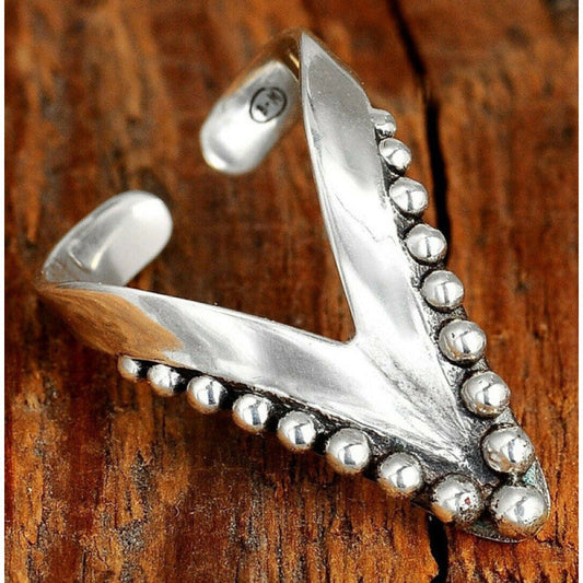 Beautiful Ring with Unique Style