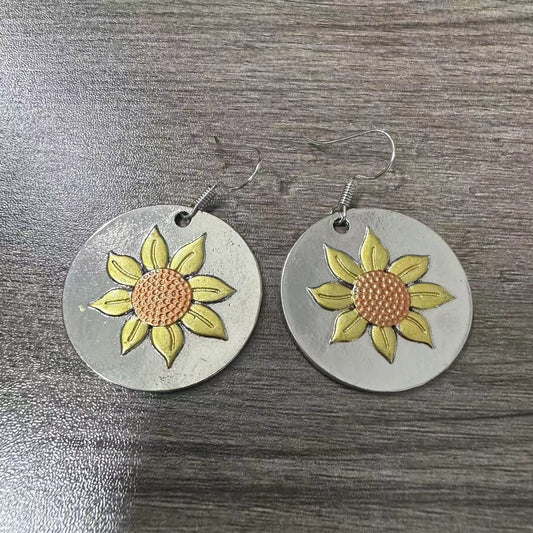 Charming Earring for Any Occasion