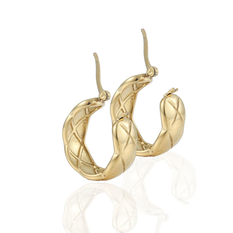 Delicate Artisan Gold Earring