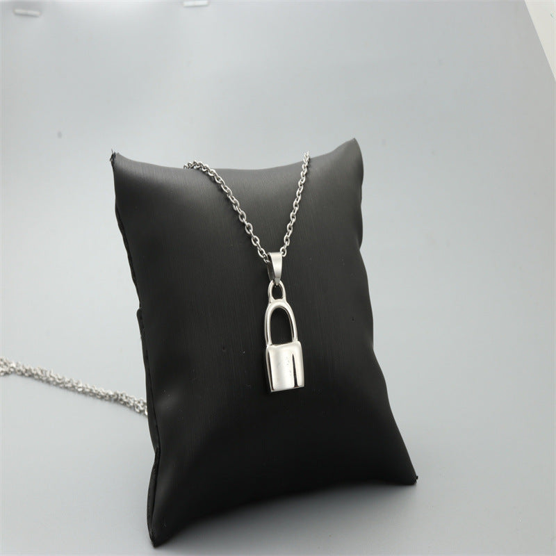Romantic Necklace for Special Moments