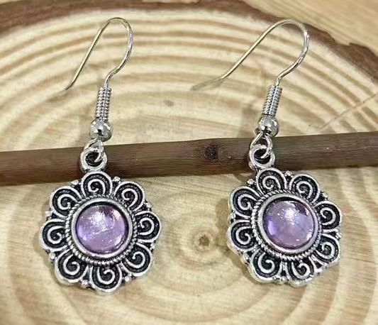 Elegant Silver Earring for Every Occasion