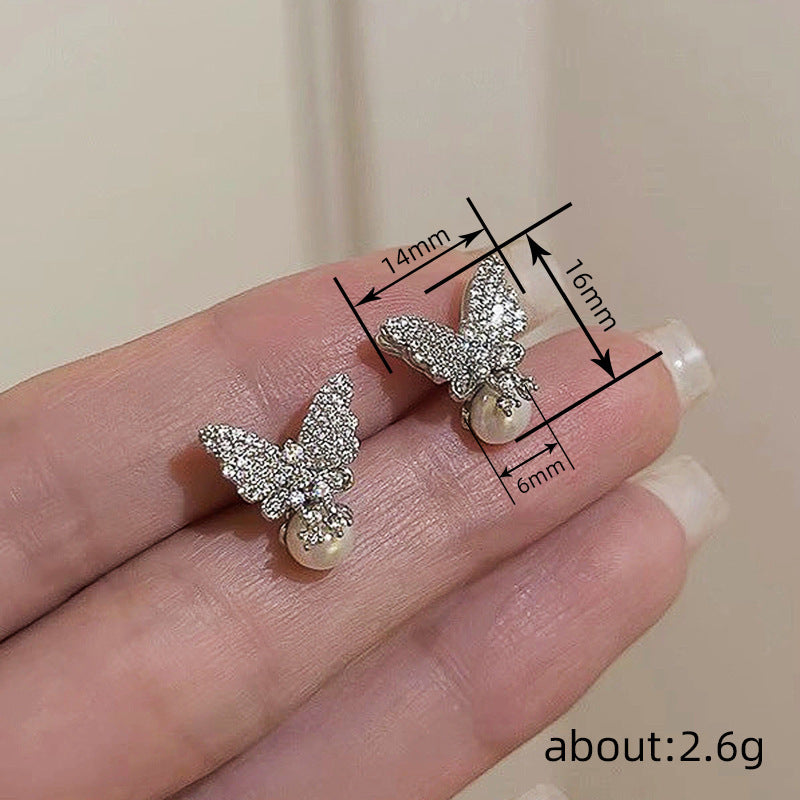 Delicate Artisan Pearl Earring