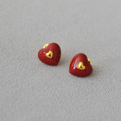 Charming Gold Earring for Any Occasion