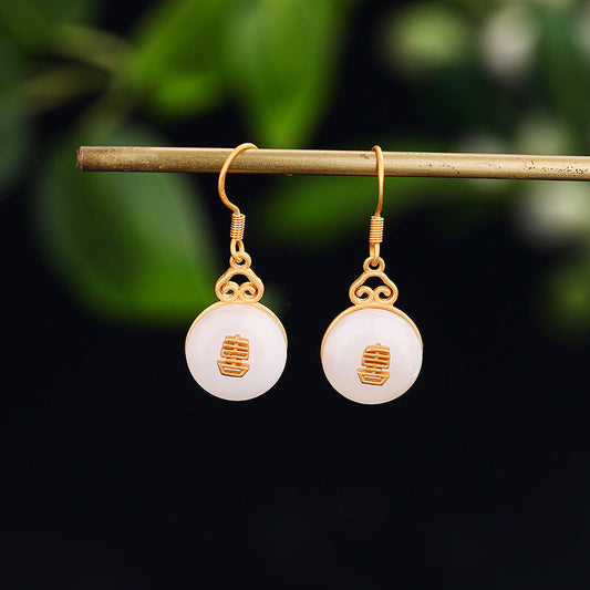 Elegant Gold Earring for Every Occasion