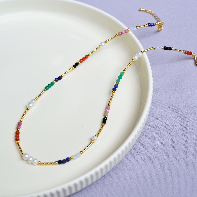 Classic Pearl Necklace with Timeless Appeal