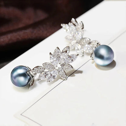 Beautiful Pearl Earring with Unique Style
