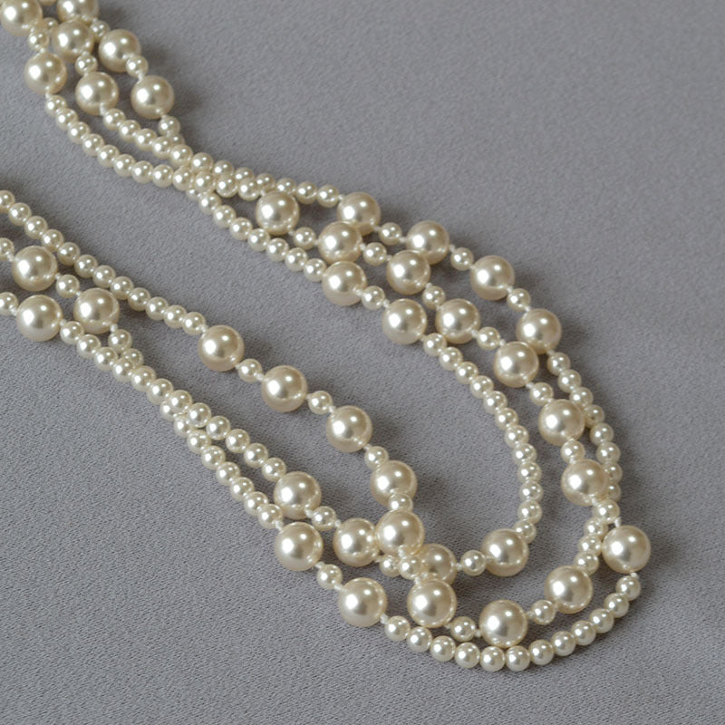 Classic Pearl Chain with Timeless Appeal
