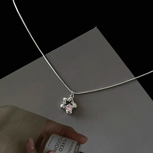 Stunning Necklace for Daily Wear