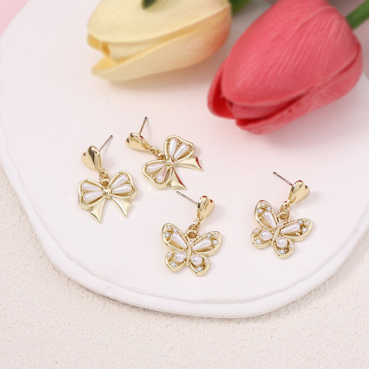 Classic Pearl Earring with Timeless Appeal