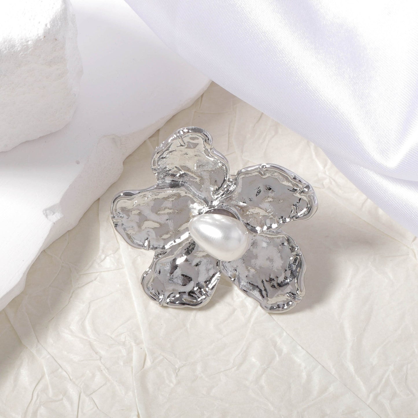 Elegant Pearl Ring for Every Occasion