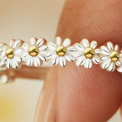 Classic Ring with Timeless Appeal