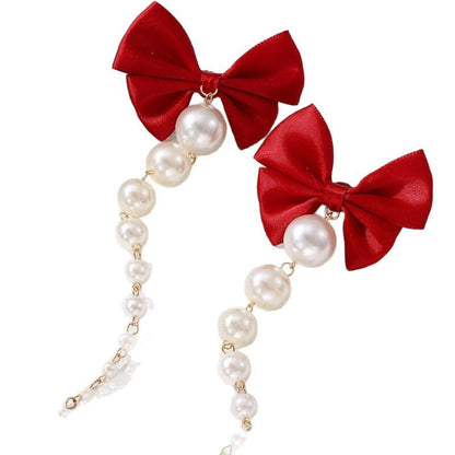 Delicate Artisan Pearl Earring