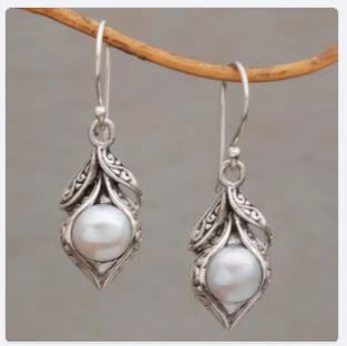 Romantic Earring for Special Moments
