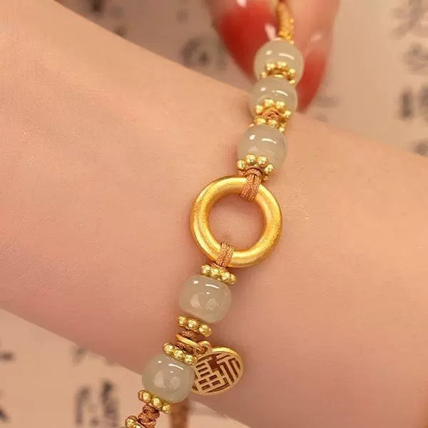 Beautiful Bracelet with Unique Style