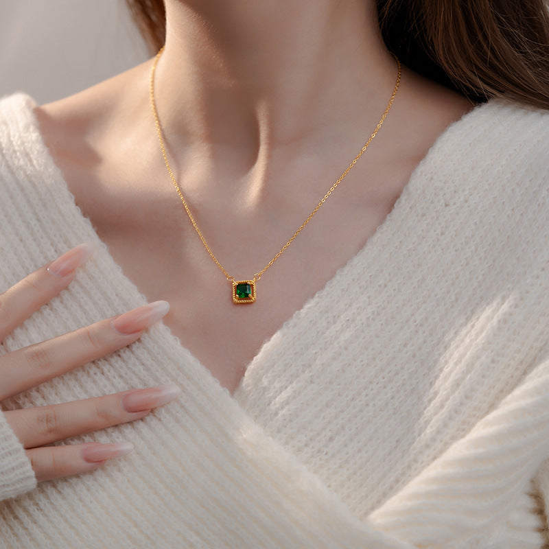 Romantic Necklace for Special Moments