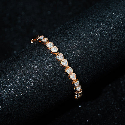 Romantic Gold Bracelet for Special Moments