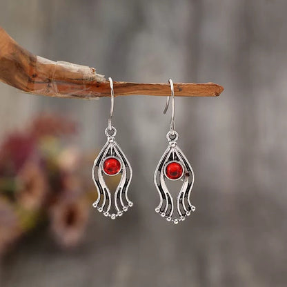 Romantic Silver Earring for Special Moments