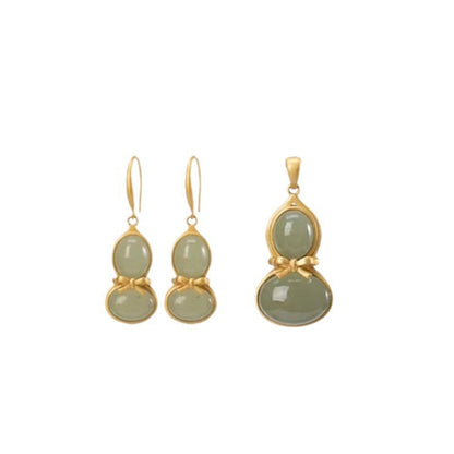 Vintage Handmade Gold Earring