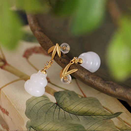 Elegant Silver Earring for Every Occasion
