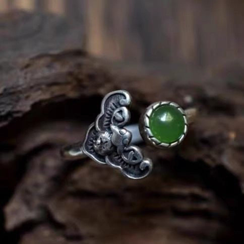 Beautiful Gold Ring with Unique Style