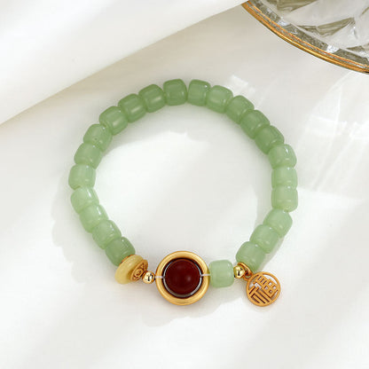 Romantic Gold Bracelet for Special Moments