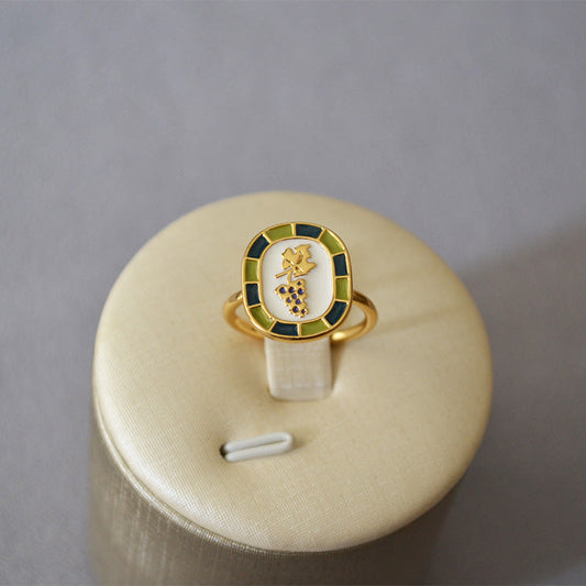 Beautiful Gold Ring with Unique Style
