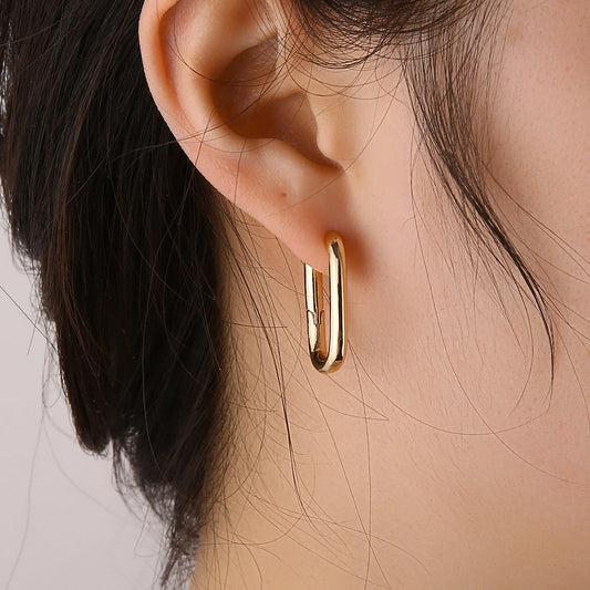 Classic Earring with Timeless Appeal