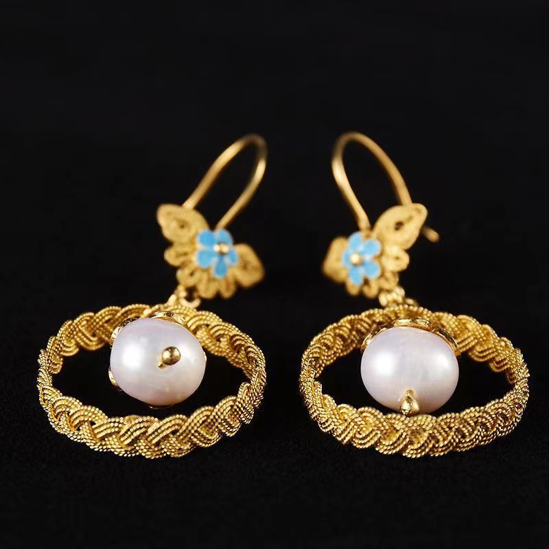 Delicate Artisan Gold Earring