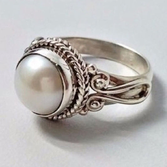 Elegant Piece for Every Occasion