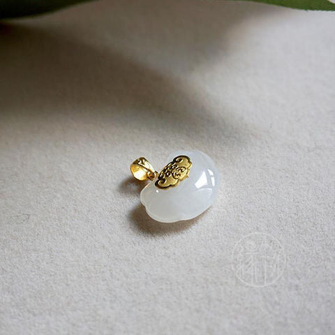 Delicate Artisan Gold Necklace