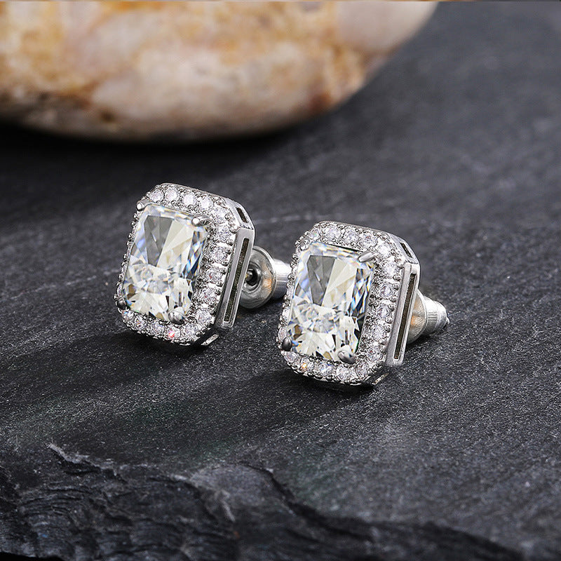 Classic Earring with Timeless Appeal
