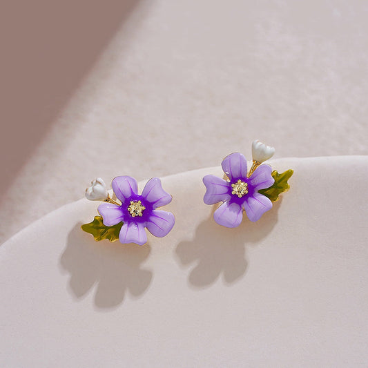 Beautiful Earring with Unique Style