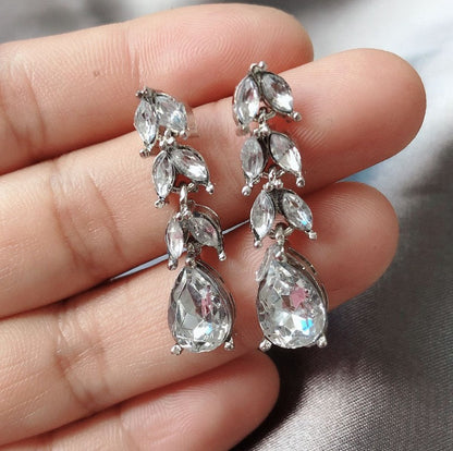 Romantic Earring for Special Moments