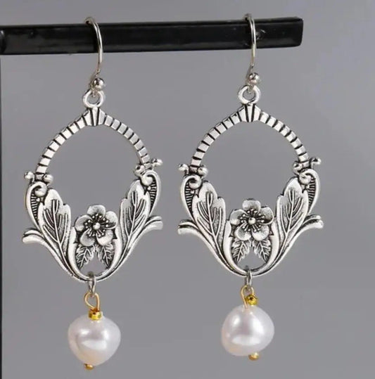 Elegant Pearl Earring for Every Occasion