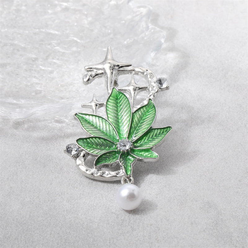 Charming Pearl Piece for Any Occasion