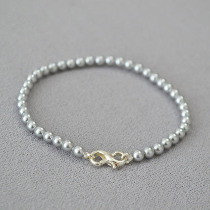 Classic Pearl Necklace with Timeless Appeal